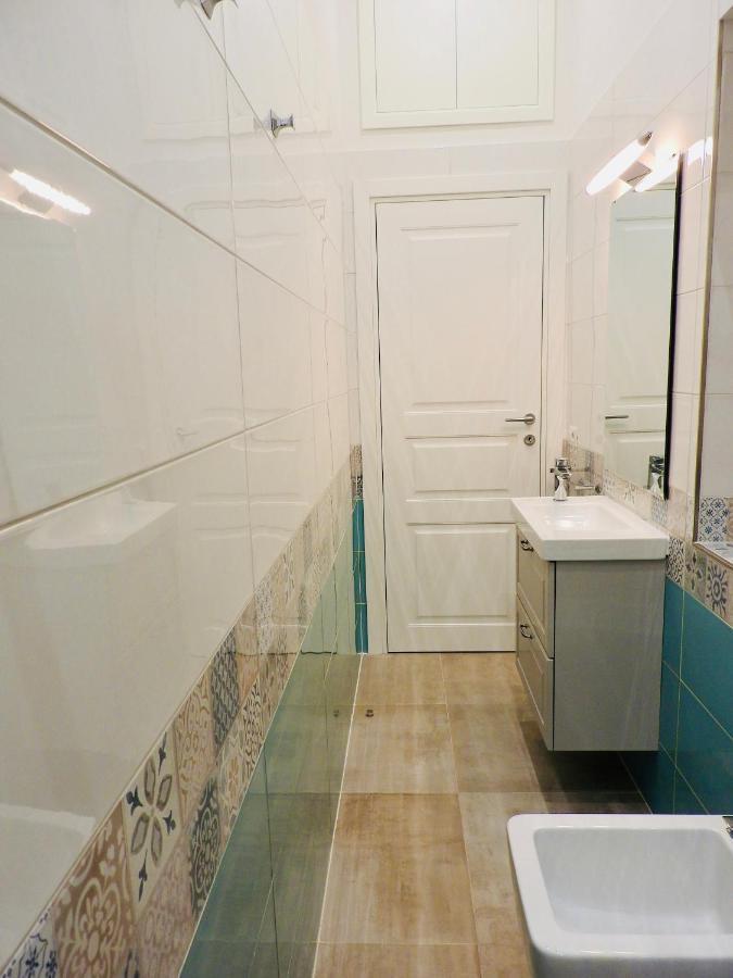 Napoli Centrale Suite 外观 照片