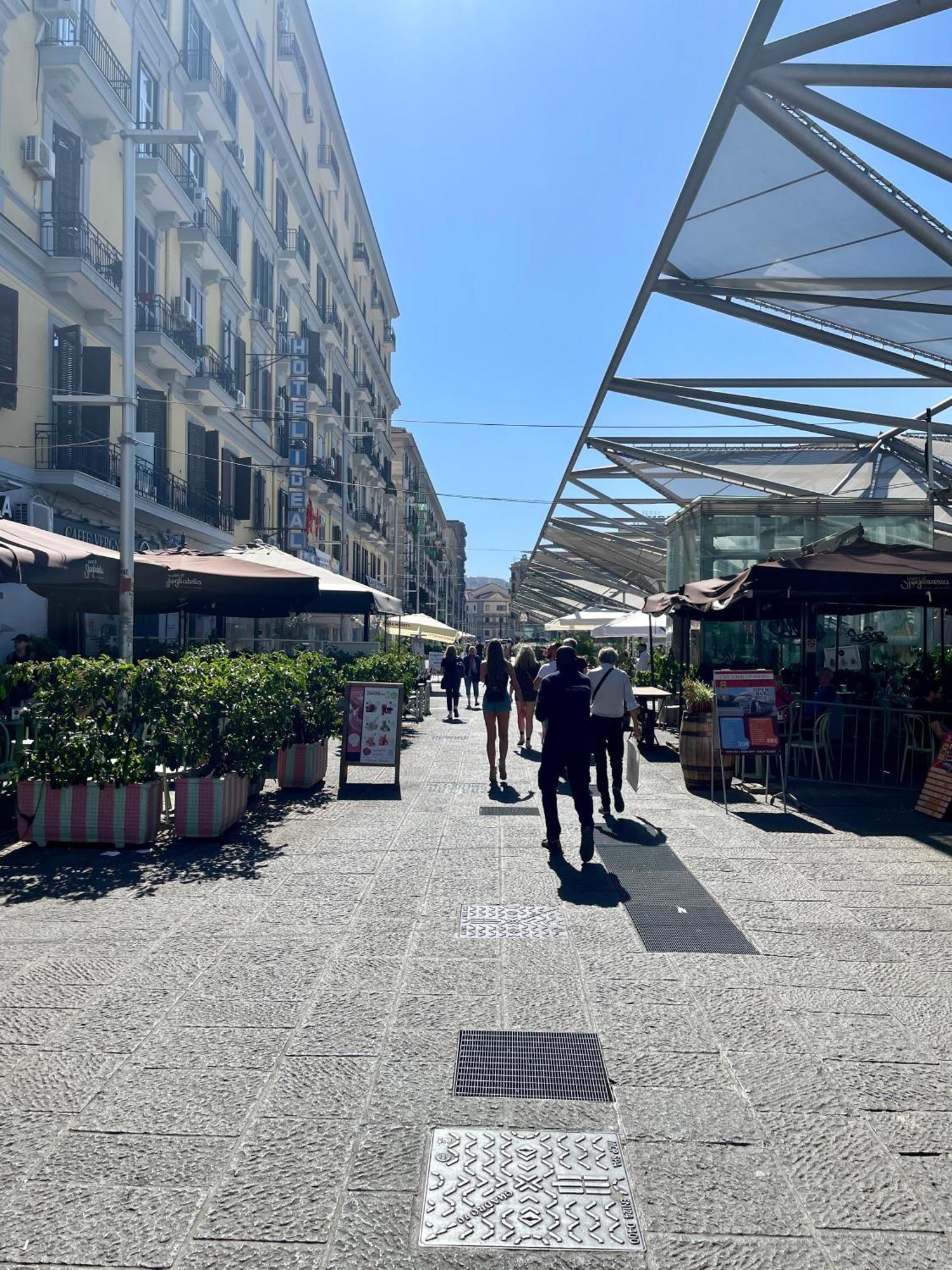 Napoli Centrale Suite 外观 照片