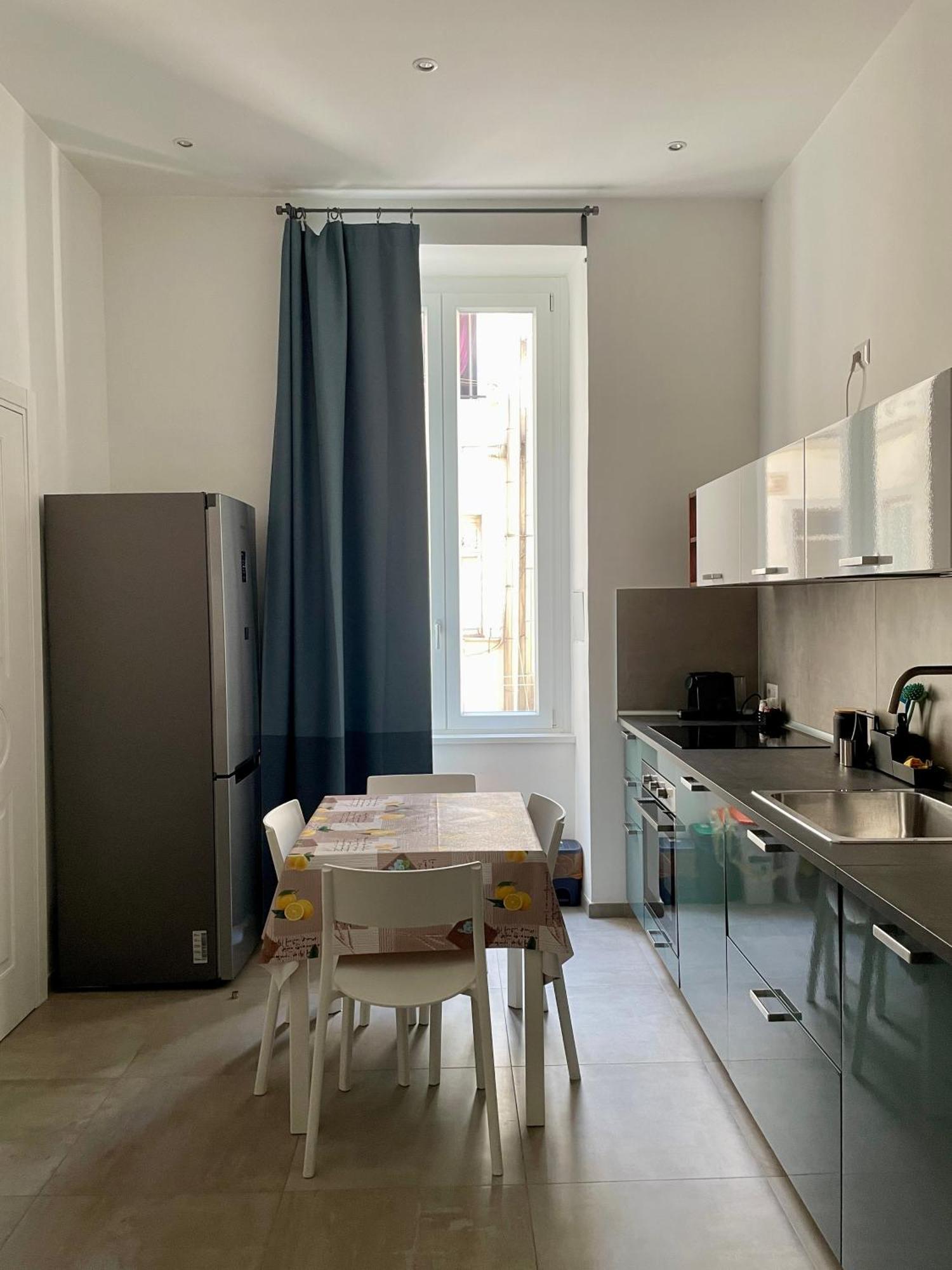 Napoli Centrale Suite 外观 照片